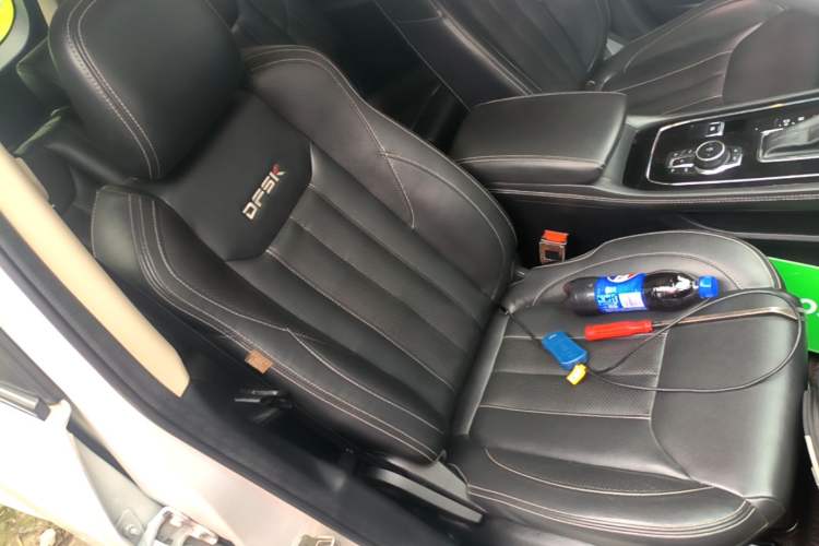 Used Dongfeng Fengon 580 2017 1.5T CVT Smart Style Model Right Front Seat