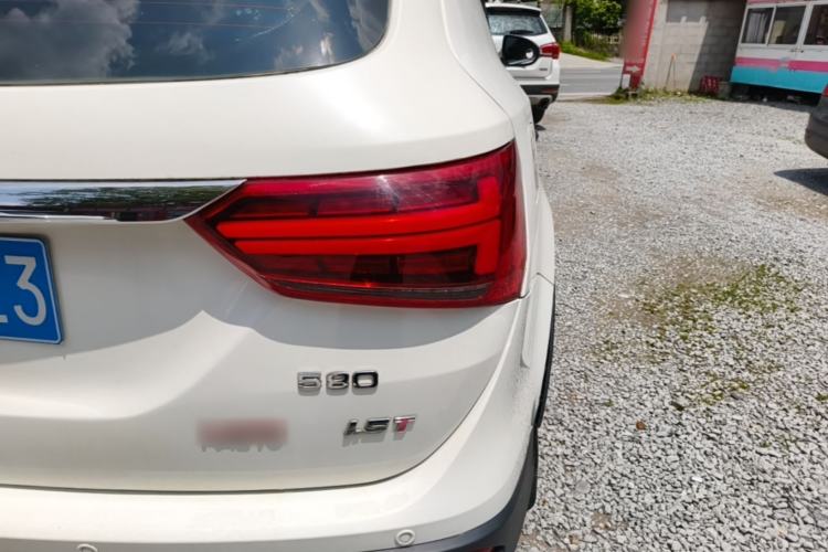 Used Dongfeng Fengon 580 2017 1.5T CVT Smart Style Model Right Rear Taillight