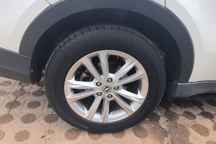 Used Dongfeng Fengon 580 2017 1.8L Manual Comfort Model Right Rear Wheel Hub