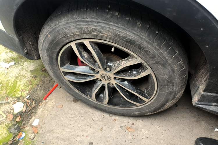 Used Dongfeng Fengon 580 2017 1.5T CVT Smart Style Model Right Rear Wheel Hub