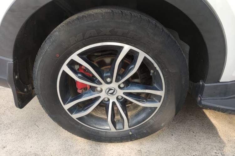 Used Dongfeng Fengon 580 2017 1.5T CVT Smart Style Model Right Rear Wheel Hub