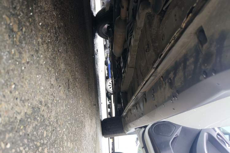 Used Dongfeng Fengon 580 2017 1.5T CVT Luxury Model Right Side Sill