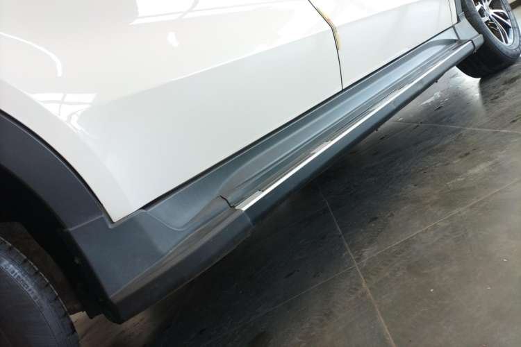 Used Dongfeng Fengon 580 2017 1.5T CVT Smart Style Model Right Side Sill