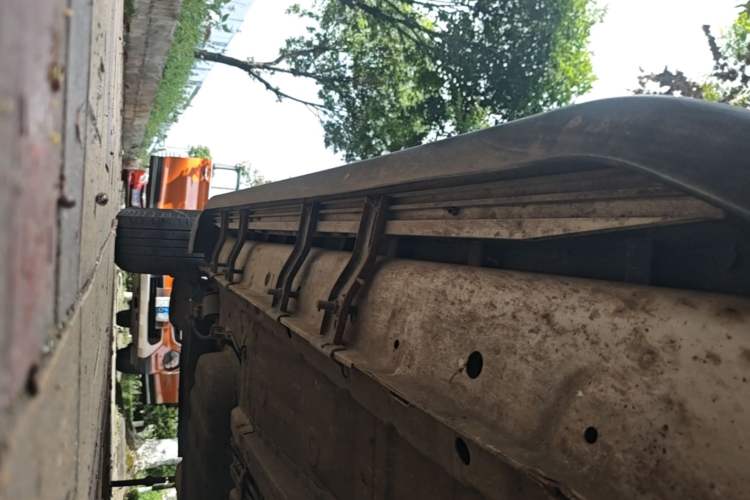 Used Dongfeng Fengon 580 2017 1.5T CVT Luxury Model Right Side Sill