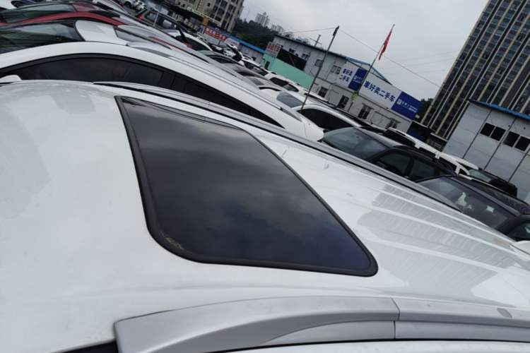 Used Dongfeng Fengon 580 2017 1.5T CVT Luxury Model Roof