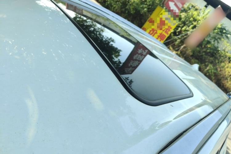Used Dongfeng Fengon 580 2017 1.5T CVT Luxury Model Roof