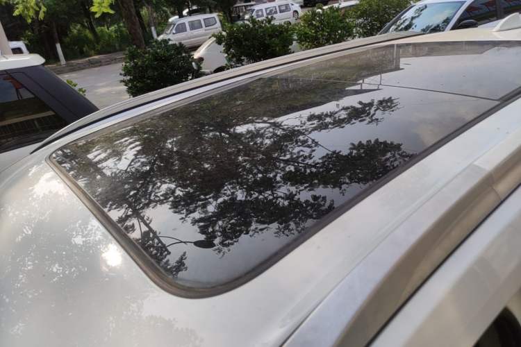 Used Dongfeng Fengon 580 2017 1.5T CVT Smart Style Model Roof
