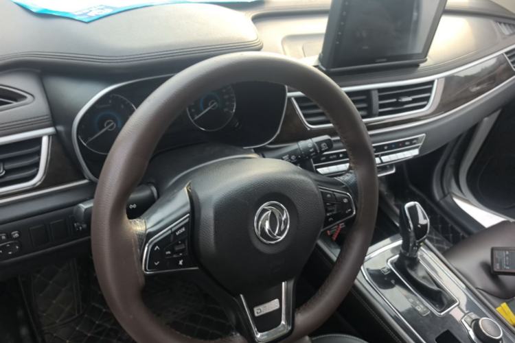 Used Dongfeng Fengon 580 2017 1.5T CVT Smart Style Model Steering Wheel