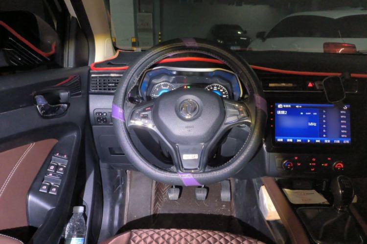 Used Dongfeng Fengon 580 2017 1.5T Manual Luxury Model Steering Wheel