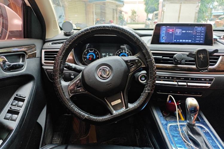 Used Dongfeng Fengon 580 2017 1.5T CVT Smart Style Model Steering Wheel