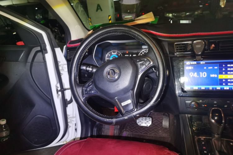 Used Dongfeng Fengon 580 2017 1.5T CVT Luxury Model Steering Wheel