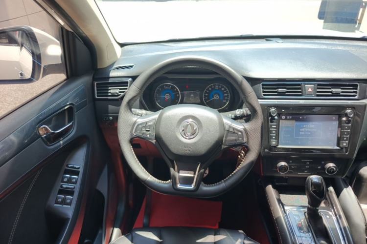 Used Dongfeng Fengon 580 2017 1.5T CVT Comfort Model Steering Wheel
