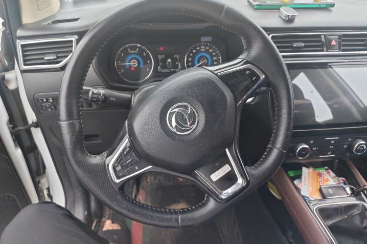 Used Dongfeng Fengon 580 2017 1.5T Manual Luxury Model Steering Wheel