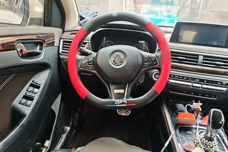 Used Dongfeng Fengon 580 2017 1.5T CVT Luxury Model Steering Wheel