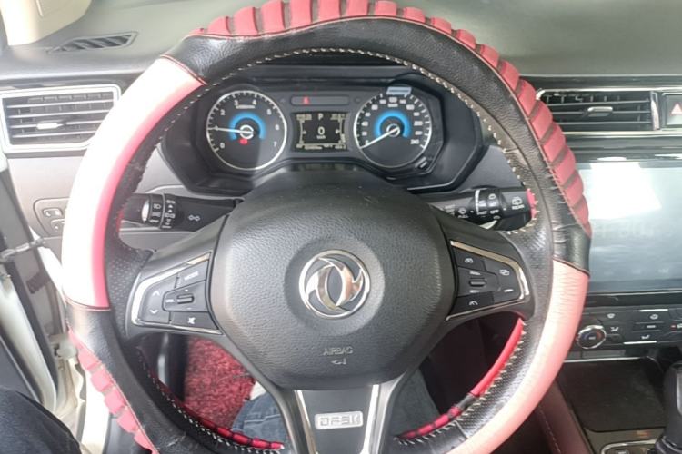 Used Dongfeng Fengon 580 2017 1.5T CVT Luxury Model Steering Wheel