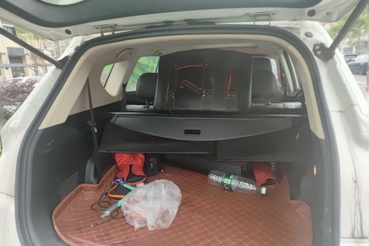 Used Dongfeng Fengon 580 2017 1.5T CVT Smart Style Model Trunk