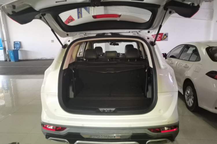 Used Dongfeng Fengon 580 2017 1.5T CVT Smart Style Model Trunk