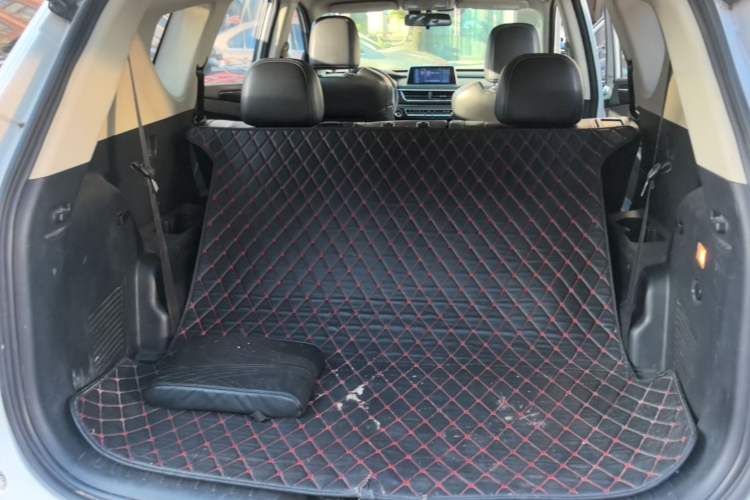 Used Dongfeng Fengon 580 2017 1.5T CVT Smart Style Model Trunk