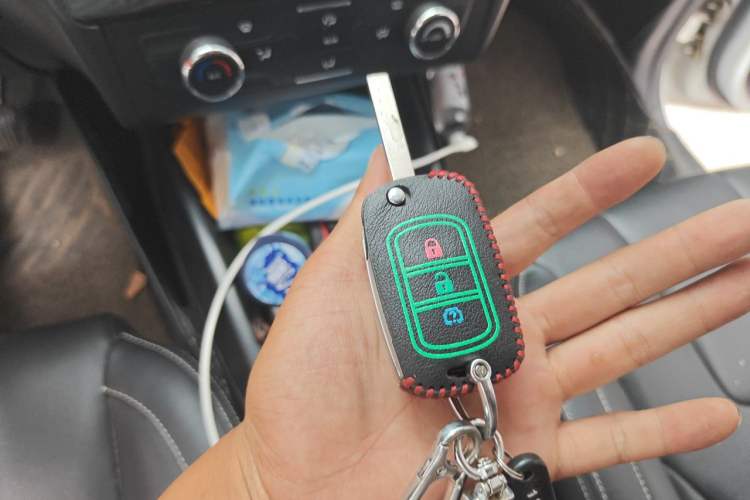 Used Dongfeng Fengon 580 2017 1.8L Manual Comfort Model Vehicle Key