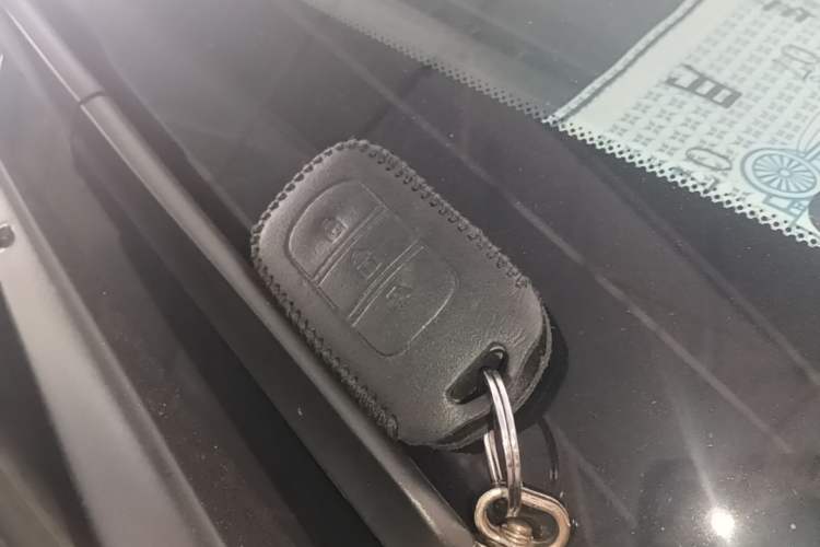 Used Dongfeng Fengon 580 2017 1.5T CVT Luxury Model Vehicle Key