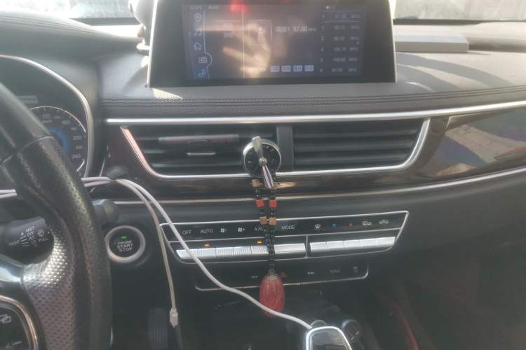 Used Dongfeng Fengon 580 2018 1.5T CVT Luxury Model Audio And AC Panel