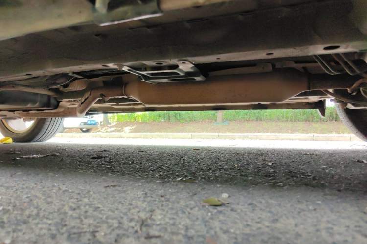 Used Dongfeng Fengon 580 2018 1.5T CVT ZhiShang Version Chassis Front Right