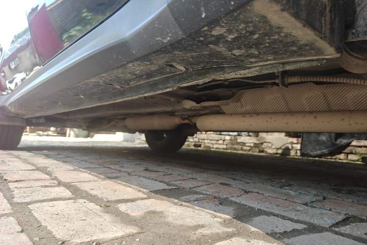 Used Dongfeng Fengon 580 2018 1.5T CVT Luxury Model Chassis Rear Left