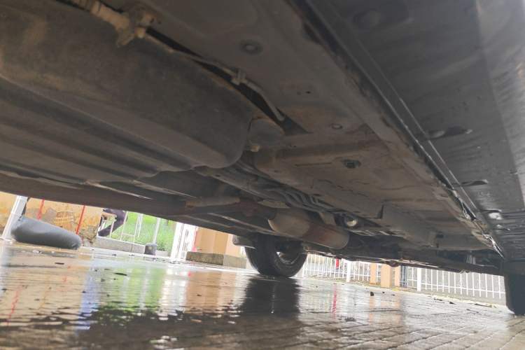 Used Dongfeng Fengon 580 2018 1.5T CVT Luxury Model Chassis Rear Right