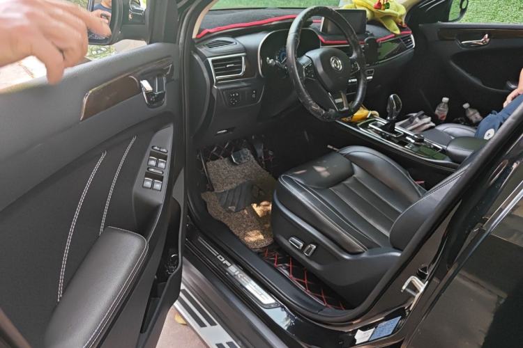 Used Dongfeng Fengon 580 2018 1.5T CVT ZhiShang Version Driver Seat