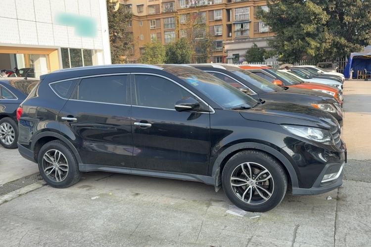 Used Dongfeng Fengon 580 2018 Revised Version 1.5T CVT Luxury Edition Exterior 2