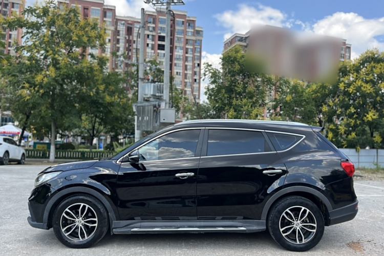 Used Dongfeng Fengon 580 2018 1.5T CVT Luxury Model Exterior 2