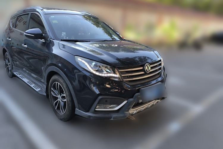 Used Dongfeng Fengon 580 2018 Revised Version 1.5T CVT Luxury Edition Front Right 45 Deg
