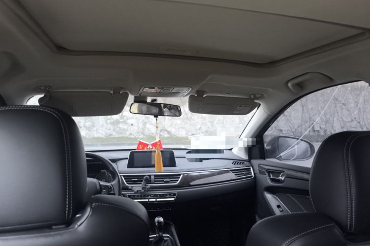 Used Dongfeng Fengon 580 2018 1.5T Manual Luxury Model Headliner