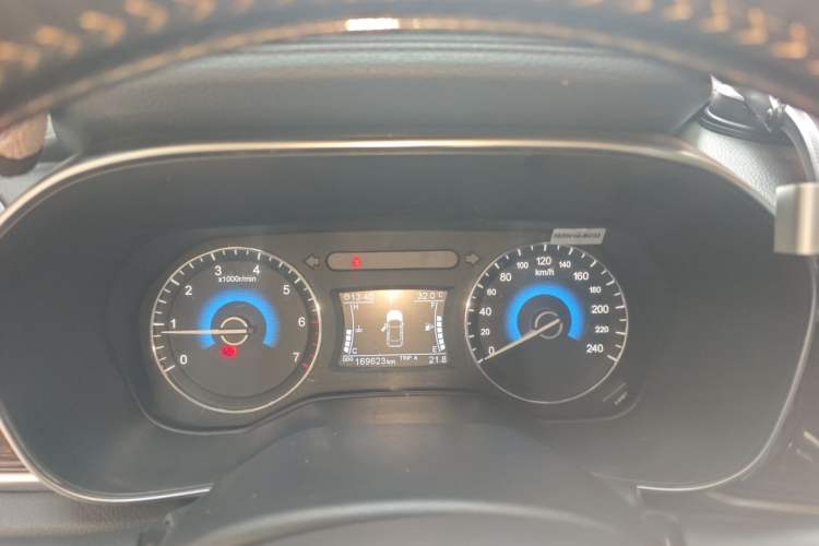 Used Dongfeng Fengon 580 2018 1.5T CVT ZhiShang Version Instrument Cluster