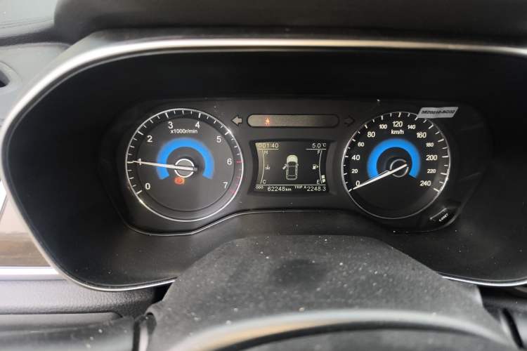 Used Dongfeng Fengon 580 2018 1.5T Manual Luxury Model Instrument Cluster