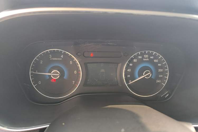 Used Dongfeng Fengon 580 2018 1.5T CVT ZhiShang Version Instrument Cluster