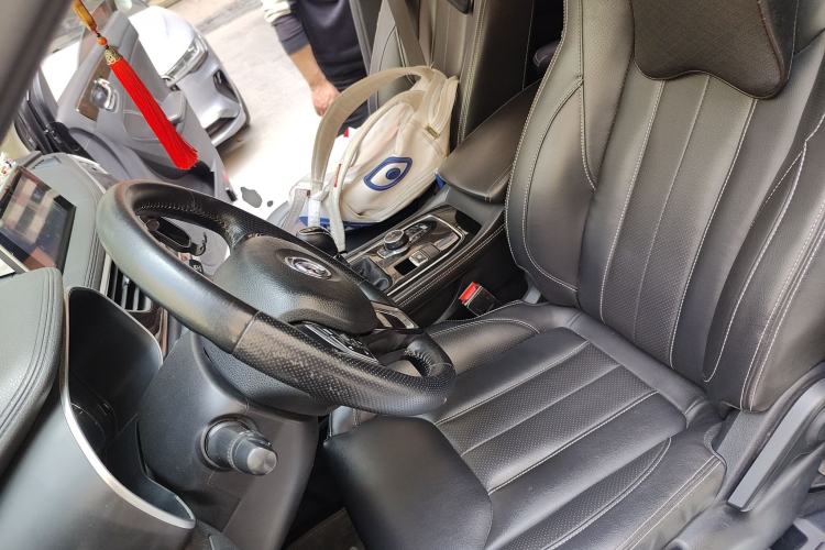 Used Dongfeng Fengon 580 2018 1.5T Manual Luxury Model Left Front Seat