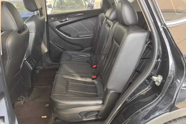 Used Dongfeng Fengon 580 2018 1.5T CVT Luxury Model Left Rear Seat