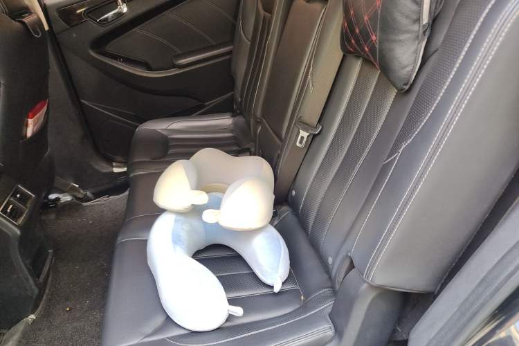 Used Dongfeng Fengon 580 2018 1.5T Manual Luxury Model Left Rear Seat