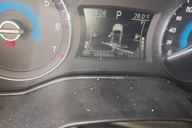 Used Dongfeng Fengon 580 2018 1.5T CVT Luxury Model Odometer Close Up