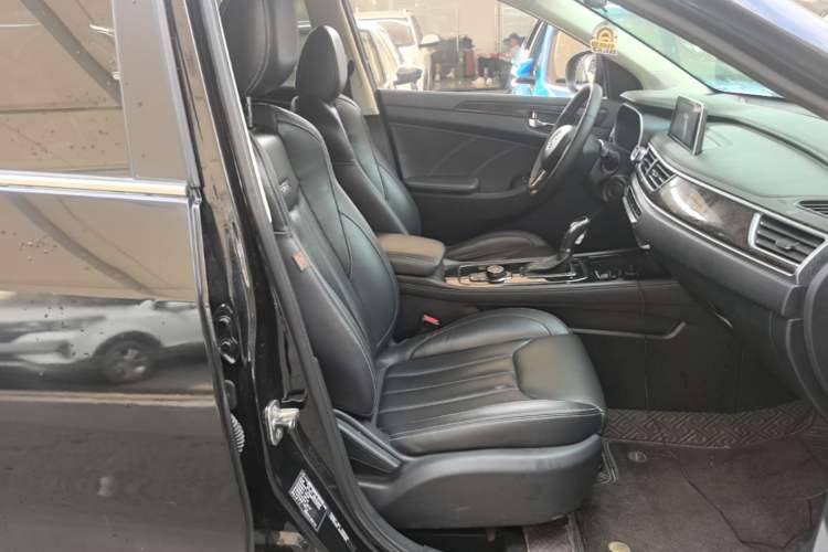 Used Dongfeng Fengon 580 2018 1.5T CVT Luxury Model Right Front Seat