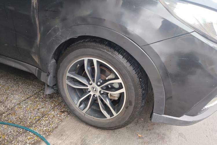 Used Dongfeng Fengon 580 2018 Revised Version 1.5T CVT Luxury Edition Right Front Wheel Hub