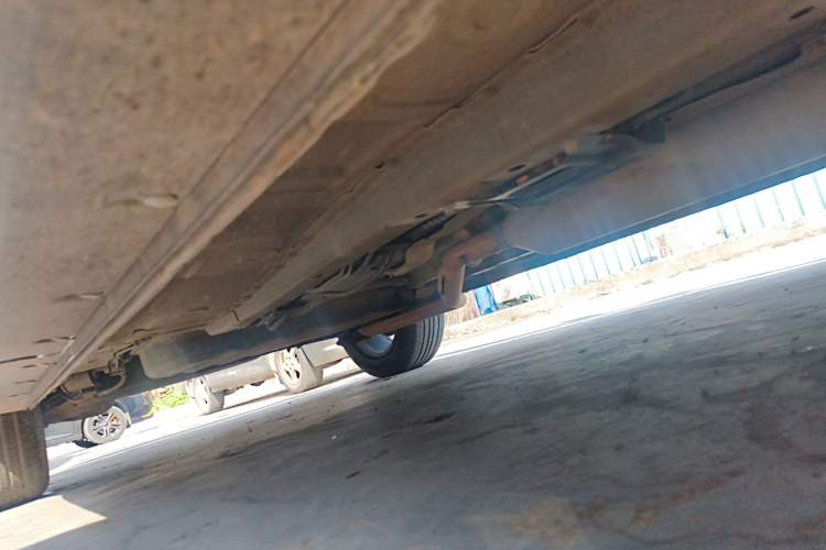 Used Dongfeng Fengon 580 2018 1.5T Manual Luxury Model Right Side Sill