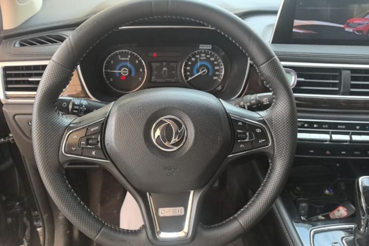 Used Dongfeng Fengon 580 2018 1.5T CVT Luxury Model Steering Wheel