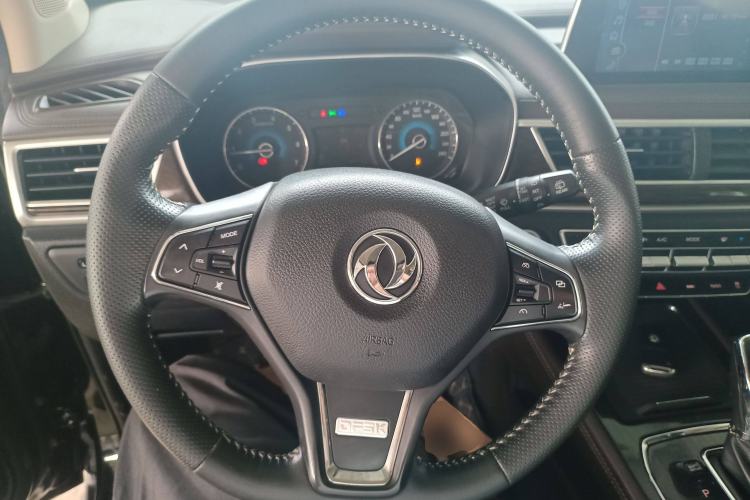 Used Dongfeng Fengon 580 2018 Revised Version 1.5T CVT Luxury Edition Steering Wheel