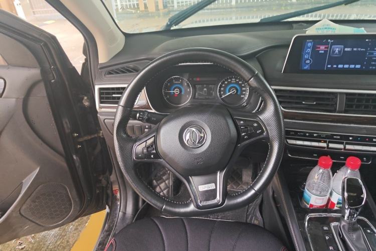 Used Dongfeng Fengon 580 2018 1.5T CVT Luxury Model Steering Wheel