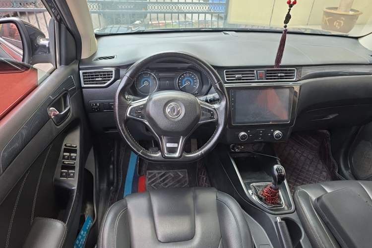 Used Dongfeng Fengon 580 2018 1.8L Manual Comfort Model Steering Wheel