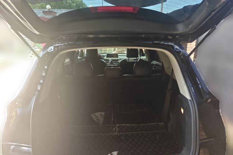 Used Dongfeng Fengon 580 2018 1.5T CVT Luxury Model Trunk