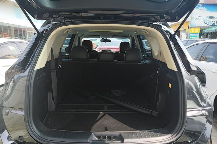 Used Dongfeng Fengon 580 2018 1.5T CVT ZhiShang Version Trunk