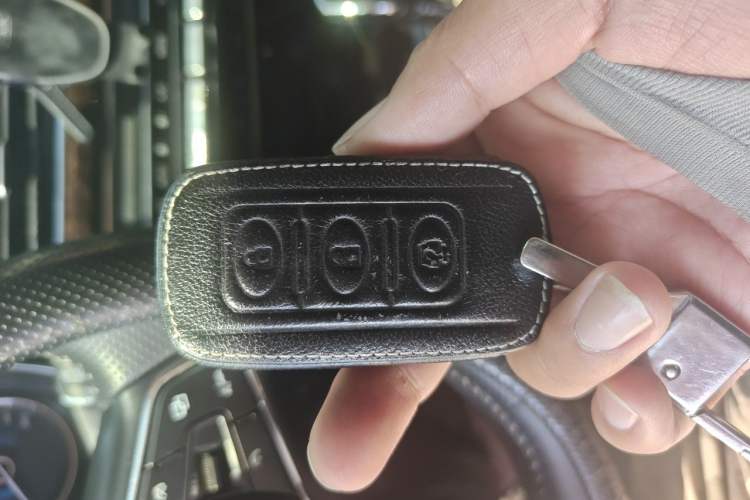 Used Dongfeng Fengon 580 2018 1.5T CVT Luxury Model Vehicle Key